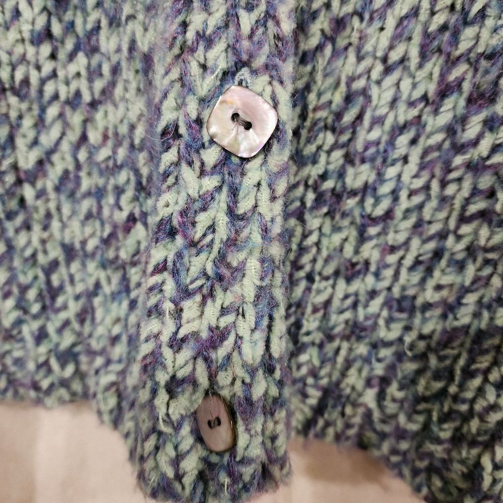 Vintage Northern Isles Variegated Knit Cardigan With Shell Buttons - Picture 12 of 13